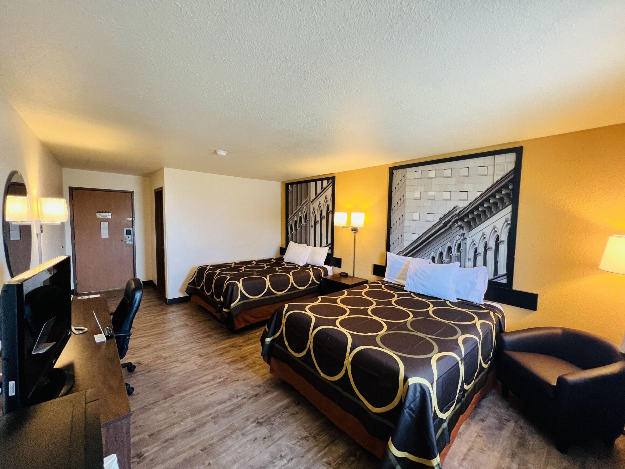 ซูเปอร์ 8 บาย วินด์แฮม เอลิซาเบททาวน์ Hotel อลิซาเบธทาวน์ ภายนอก รูปภาพ